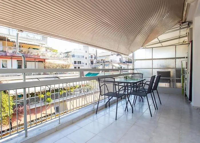 Fifteentheapartment * Selanik