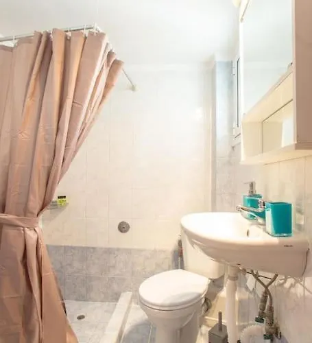 Fifteentheapartment Selanik