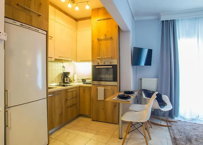 Fifteentheapartment דירה *